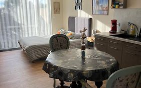 Studio pour 2 personnes à Tonnay Charente